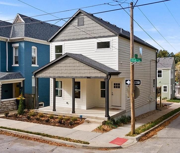 1st image of 406 Olive St