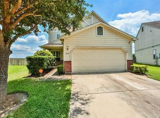 2303 Bedford Oak St, Fresno, TX 77545