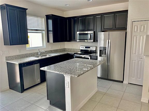 2nd image of 2522 Sedge Grass Way