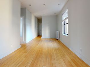 2116 35th St #4D, Astoria, NY 11105