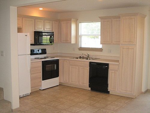 2nd image of 204B W Nicholas Dr