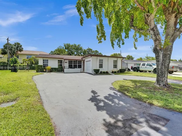 2613 E Sutton Dr, Miramar, FL 33025