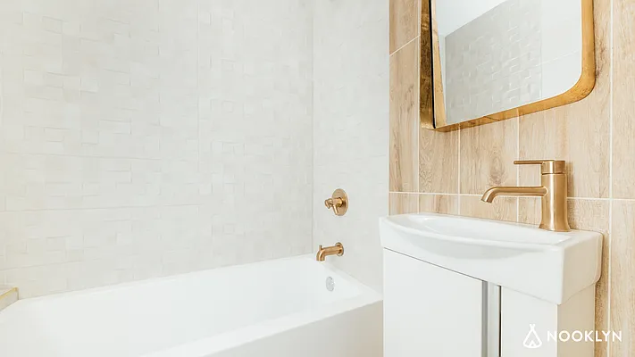 Rented by Nooklyn NYC LLC | media 10