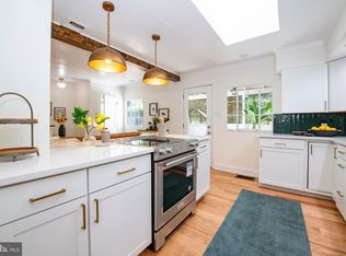 630 Stetson Rd, Elkins Park, PA 19027