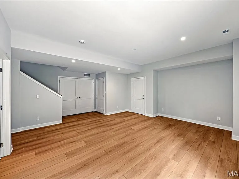 1181 Noa Ln #33 — Photo 31