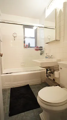 Rented by Keller Williams NYC | media 8