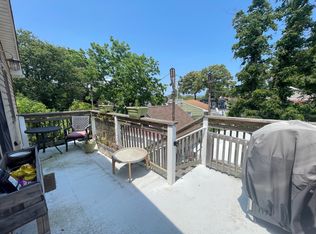 338 Mantoloking Rd, Brick, NJ 08723