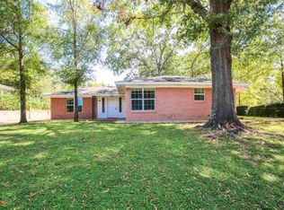 112 Westwood Dr, Troup, TX 75789