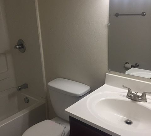 5th image of 715 Easy St APT 2
