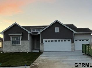 6303 S 200th Ave, Omaha, NE 68135