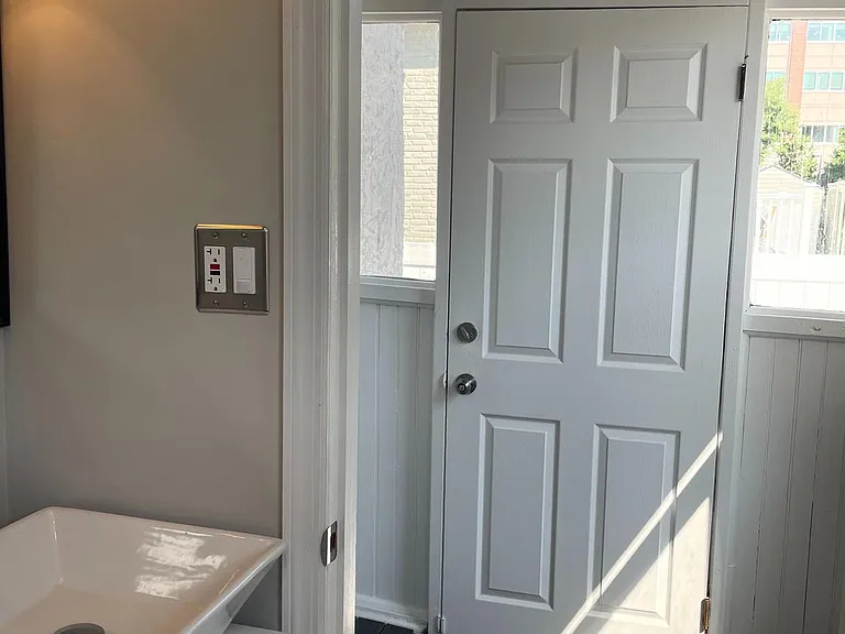 854 Summit Grove Ave — Photo 10