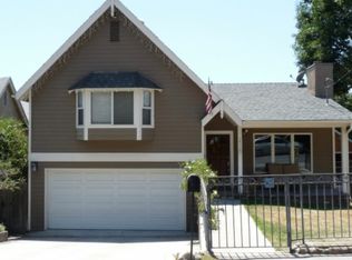 2526 Community Ave, Montrose, CA 91020