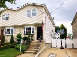 7 Ainsworth Ave, Staten Island, NY 10308
