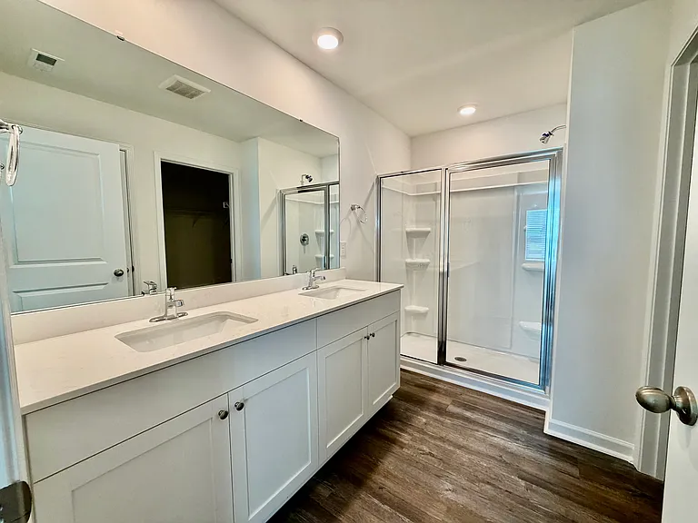 113 Vignette Dr — Photo 16