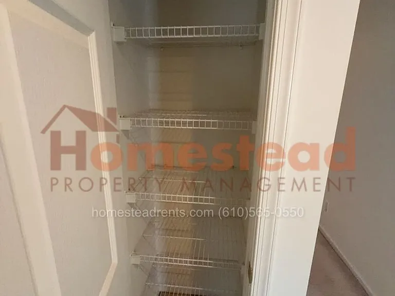 244 S Azalea Ct — Photo 31