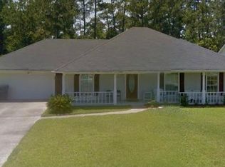 11505 Bayou Pl, Ocean Springs, MS 39564