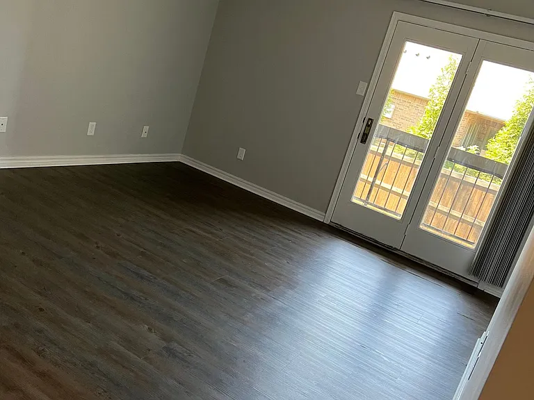 CM Properties of Fort Smith, LLC dba Oakwood Gardens — Photo 9