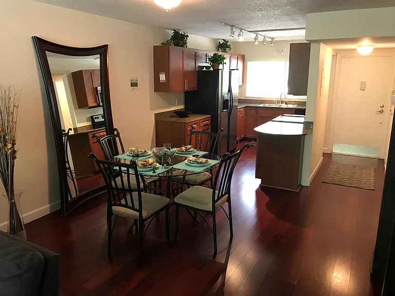 621 E Woolbright Rd #202 — Photo 5