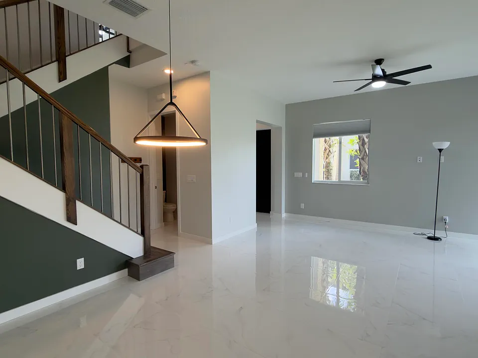 761 Pioneer Way