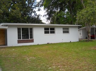 1656 Cezanne Dr W, Jacksonville, FL 32221