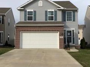 915 Tradewinds Cv, Painesville, OH 44077
