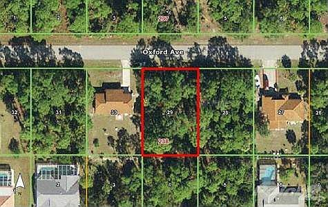 2nd image of 18343 Oxford Ave