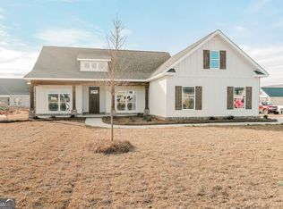 100 Rolling Meadow Way, Kathleen, GA