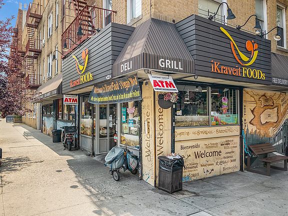 4th image of 3408 30th St