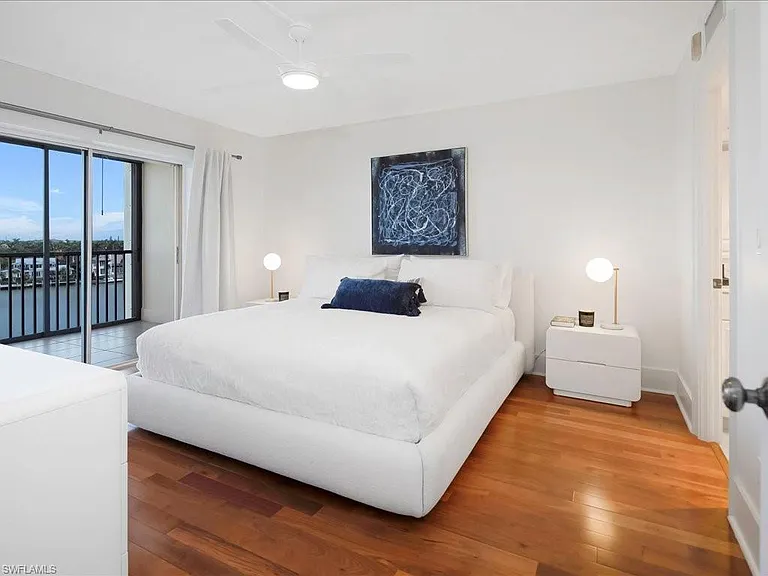 2750 Gulf Shore Blvd N #602 — Photo 17