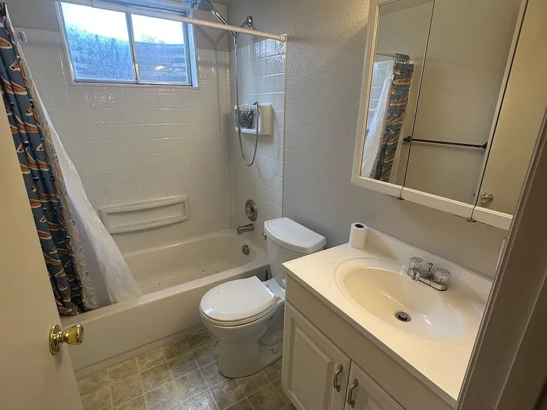 604 Tulane Dr — Photo 11