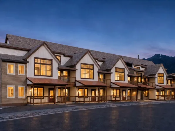 309 Grand Review Drive #207, Leadville, CO 80461