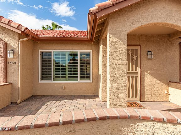 4th image of 1530 E DESERT INN Drive
