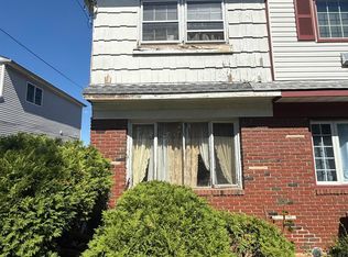 323 Maryland Ave, Staten Island, NY 10305