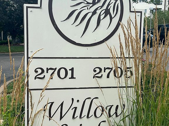 2nd image of 2705 W Willowlake Dr APT 47