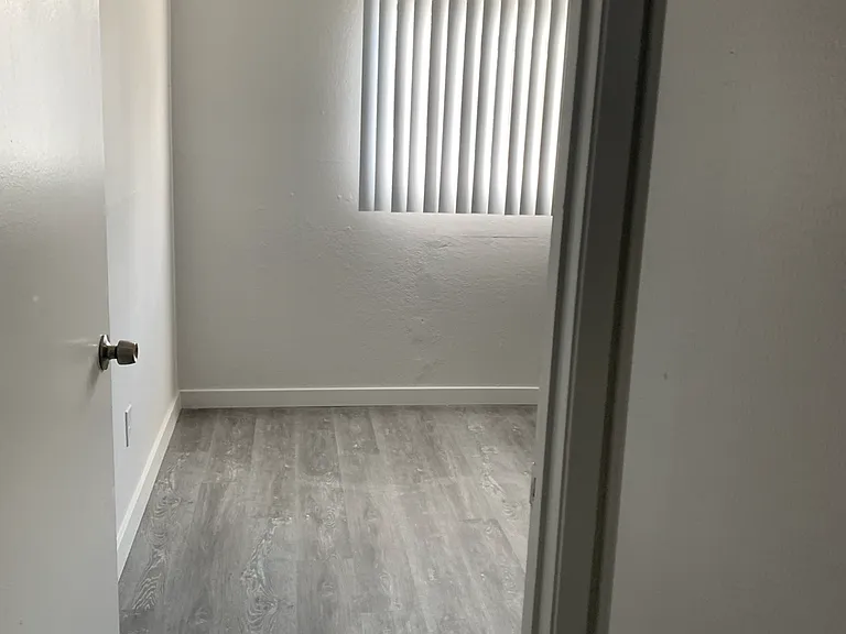 Monte Vista Manor Apartment — Photo 4