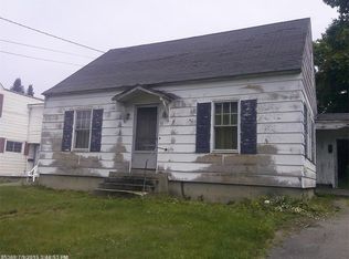 31 Elm Ave, Augusta, ME 04330
