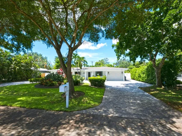 1274 Pine Ct, Naples, FL 34102