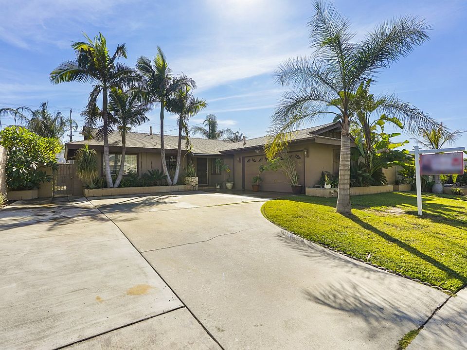 1st image of 1402 Grossmont Dr