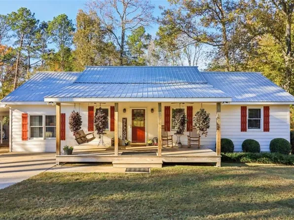 5547 Wapakonata Trl, Oxford, GA 30054