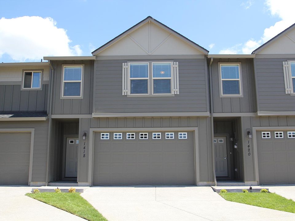 1st image of 1418 NE 82nd Dr