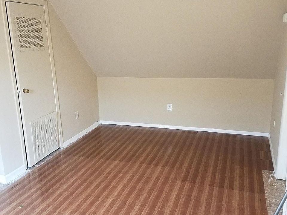 2nd image of 501 Magnolia Ave #3