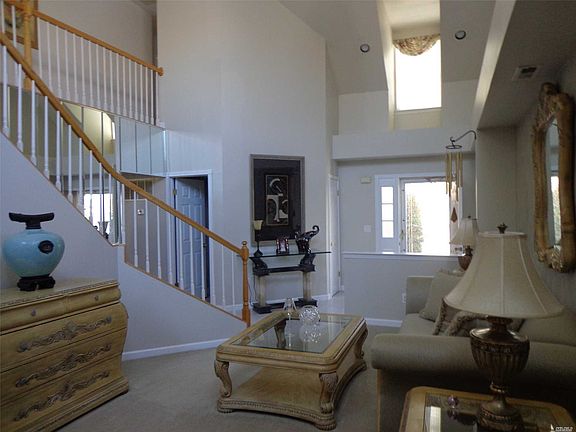 4th image of 410 Birchwood Park Dr