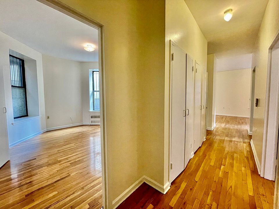 1st image of 226 W 122nd St APT 1C