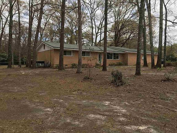 2nd image of 150 Carter Woods Dr
