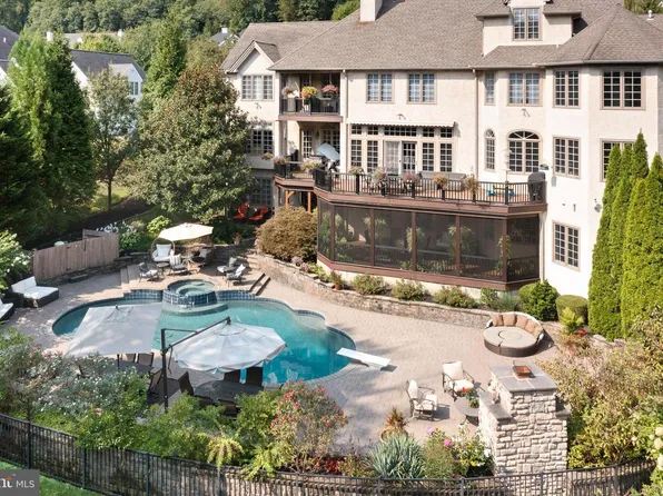 365 Arbor Cir, Media, PA 19063