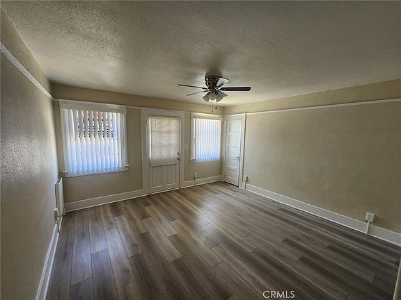 2nd image of 203 Pecan Ave