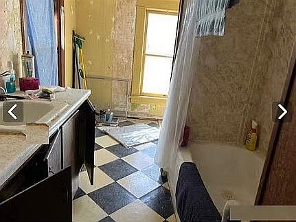 4th image of 226 S C St