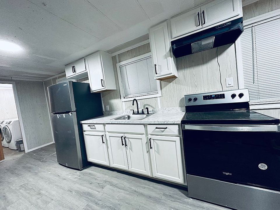 1st image of 345 Wade St