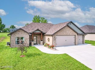 4805 Carly Dr, Jefferson City, MO 65109
