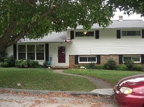 5th image of 401 Fontana St